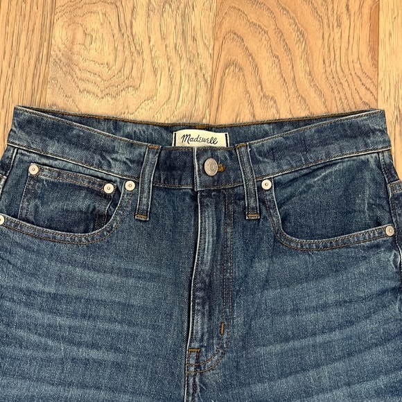 Cuffed medium wash, high waisted Madewell jeans - Picture 2 of 6